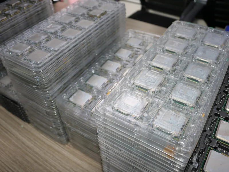 Intel i7-6700 1枚　i5 6500 2枚　i5 6400 2枚 Genuine Intel Core i7-6700 CPU 3.40 GHz 8MB Cache Processor