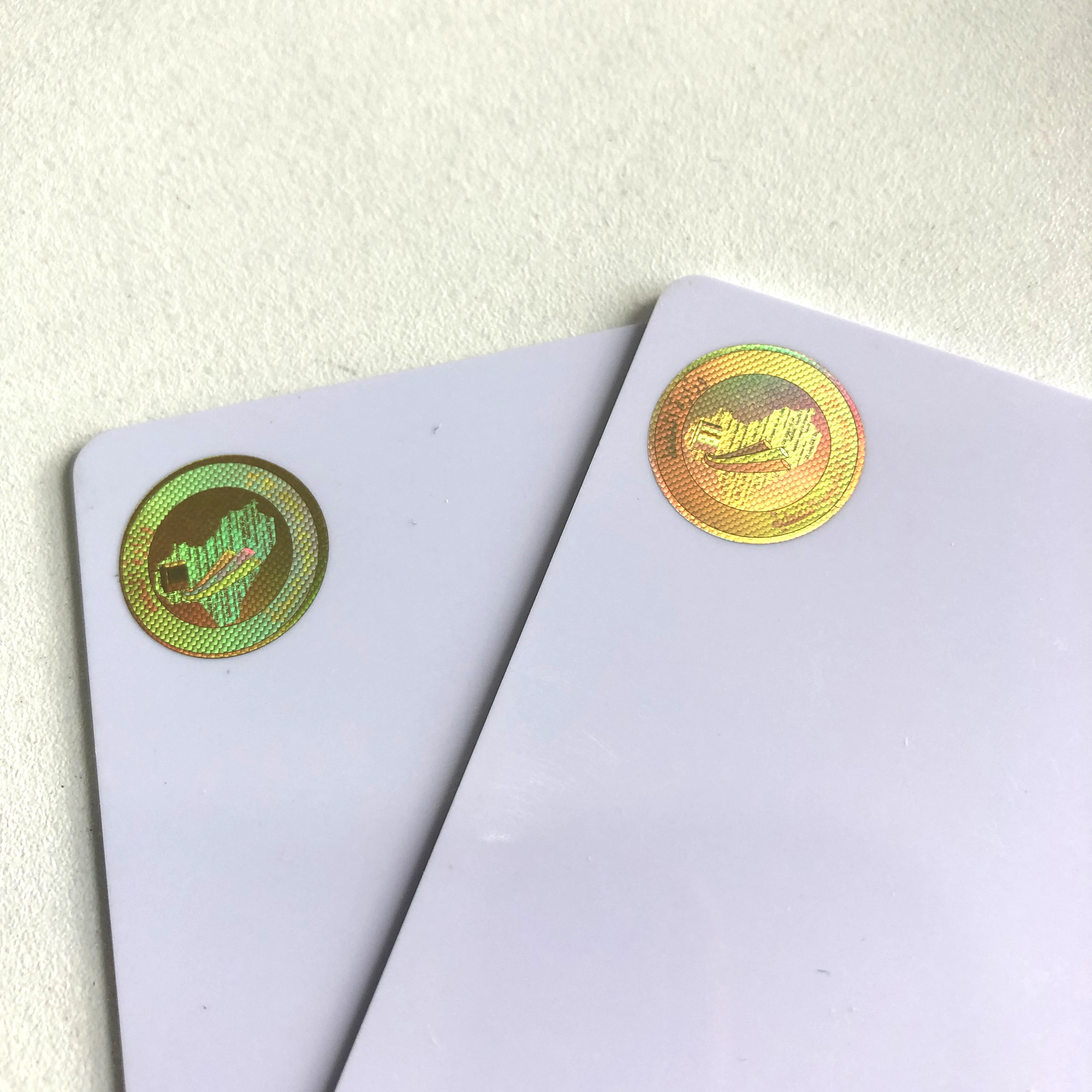 Free Design Factory Custom Printable Anti-counterfeiting Plastic PVC Card With Anti-counterfeiting Label Sticker