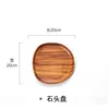 Madera maciza de 20x20cm, forma irregular.