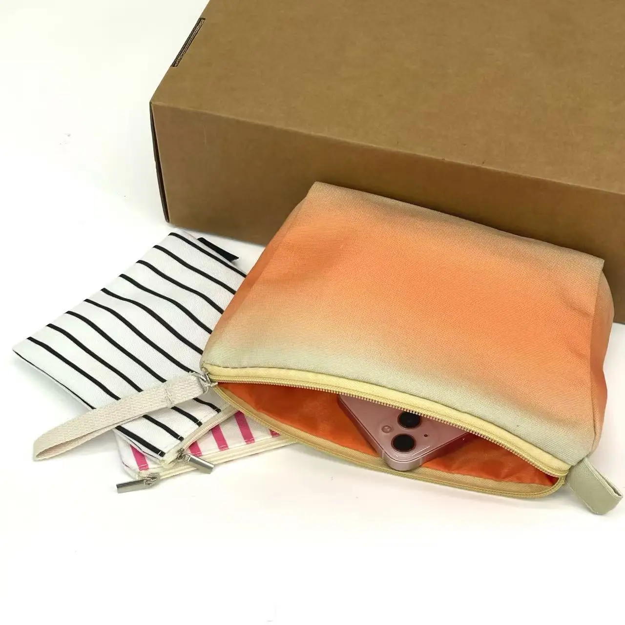 Hot Selling Ins Fashion Cheap Travel Storage Change Key Pen Recycle Eco Bag Cosmetic Bags Custom Logo Cotton Canvas Bag with Zip manufacture