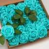 มีสีเขียวขุ่น