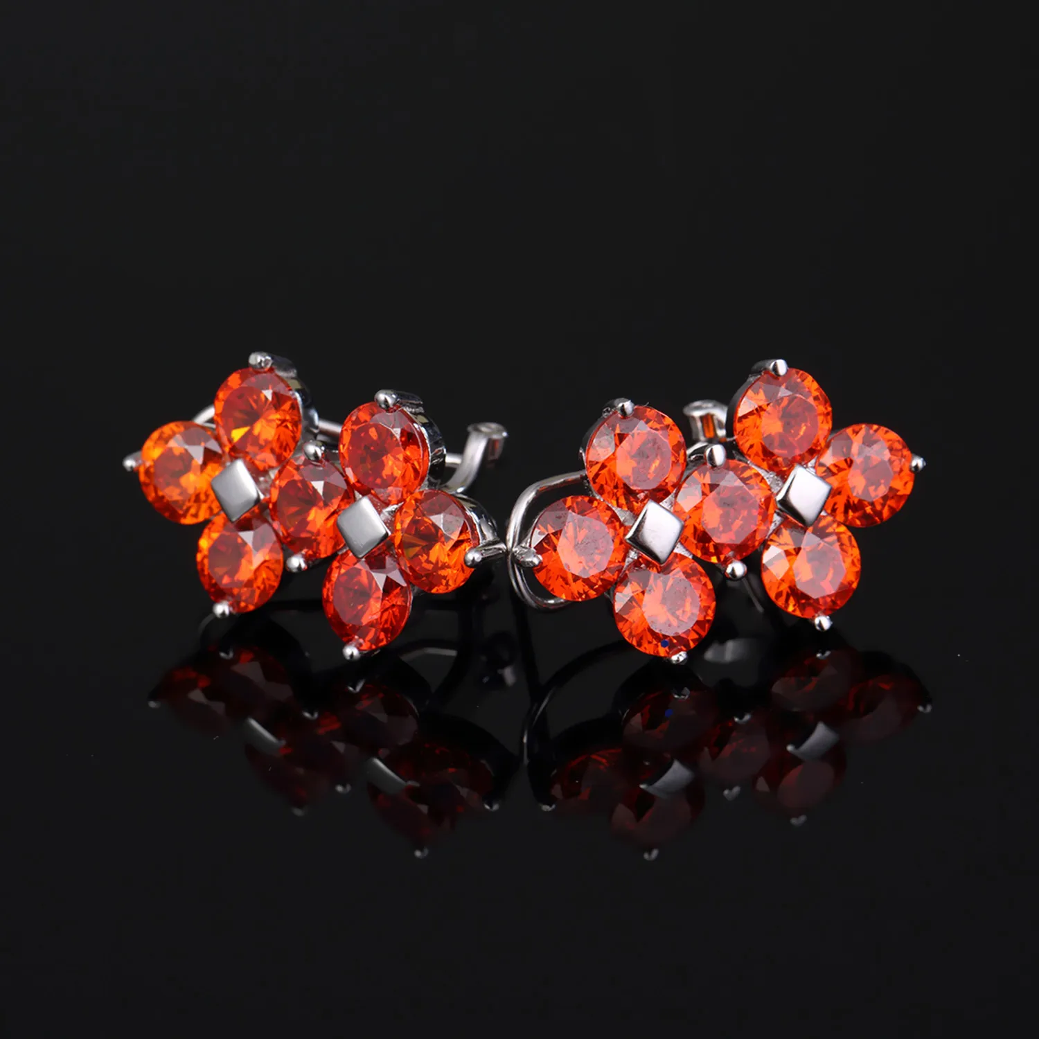 New Design 925 Sterling Silver Claw Set Stone Red Zircon Women Earrings Clip on Stud Jewelry(图6)