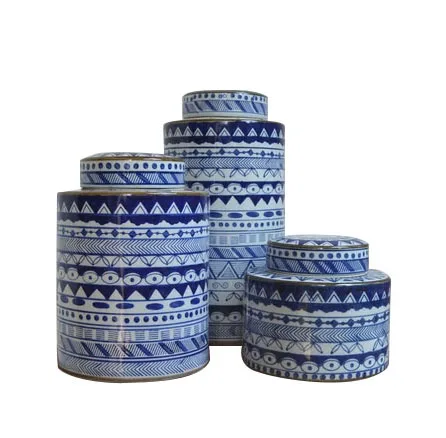 Jingdezhen Ceramic Customization Minimalist Style Ceramic  Decoration Blue and White Striped Decorative CylinderJars With Lid