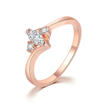 Fashion Simple Bridal Jewelry Three CZ Stone Diamond Engagement Ring for Woman R797-M