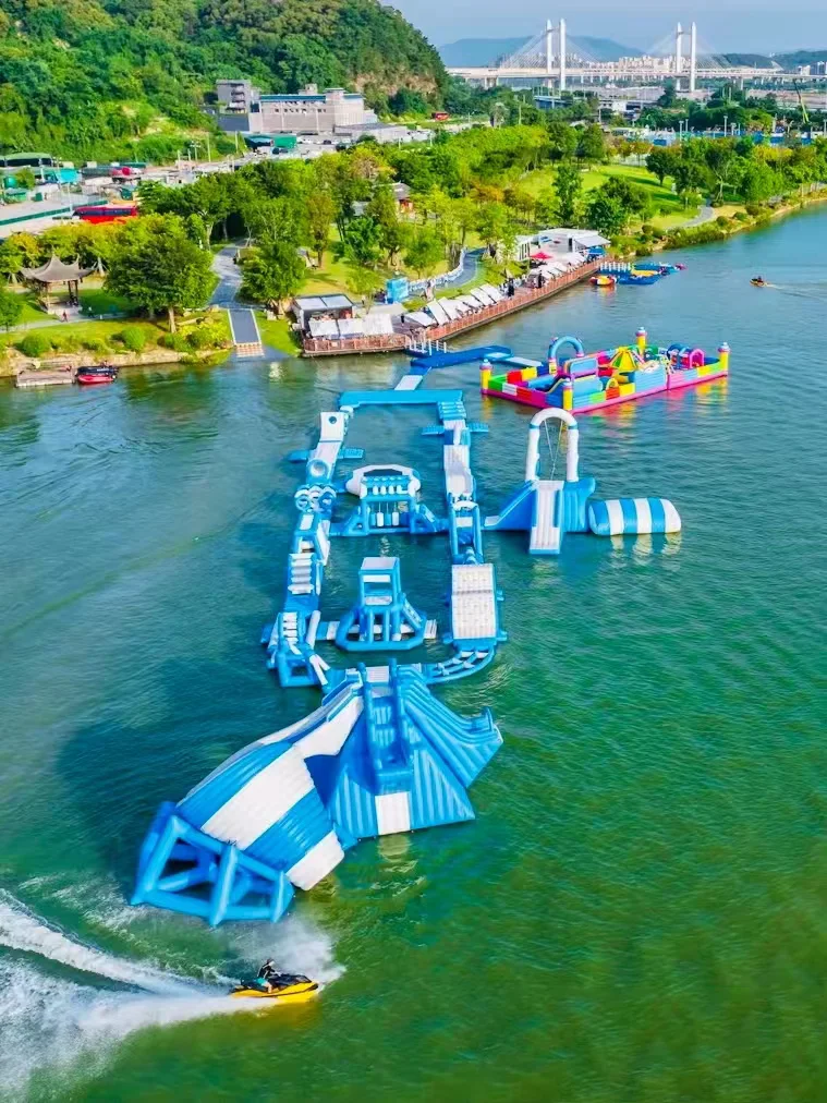 Factory Custom Outdoor inflatable water park inflatable sea water play equipment park inflatable floating water games park