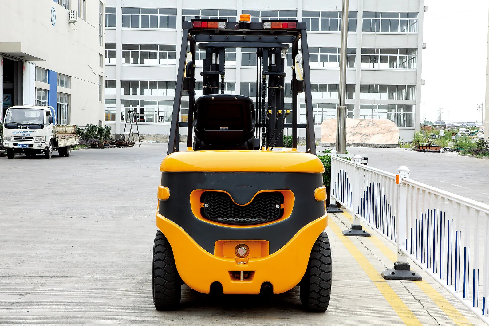 Strong Power Electric Forklift 3.5 Ton 48v Forklift Electric Motor ...