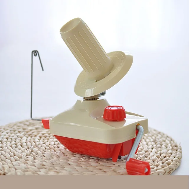 Машина для намотки шерсти с ручным приводом