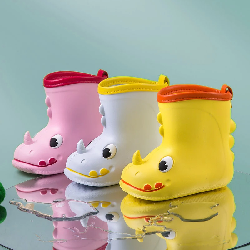 Детские непромокаемые ботинки для мальчиков и