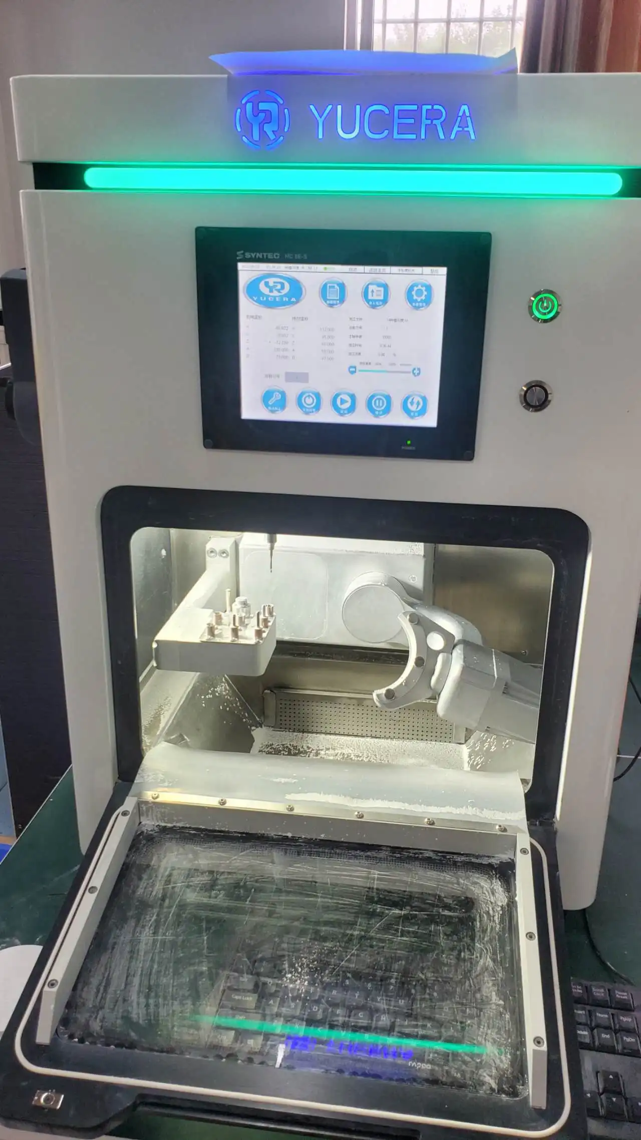 Wholesale Price YUCERA YRC-5X 5-Axis Cad/cam Dental Milling Machine High Speed High Precisioncnc Cnc for Dental Implant