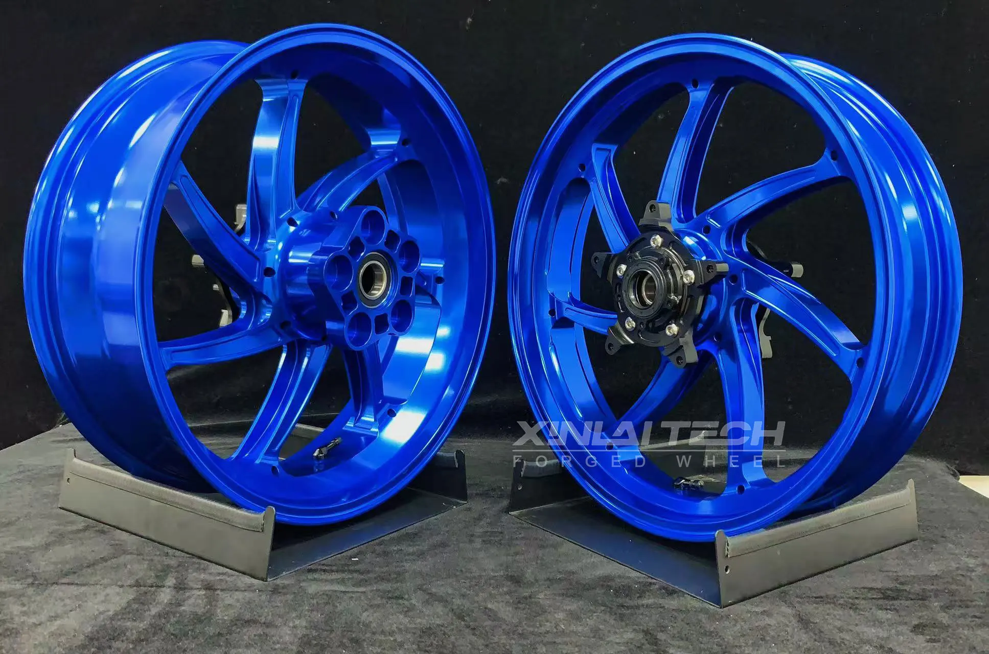 XL CNC Forged Aluminum Motorcycle Wheels for Yamaha R6 17 18 Inch Custom Forged Anodized Motorcycle Wheel for Upgrade Use - Image 3