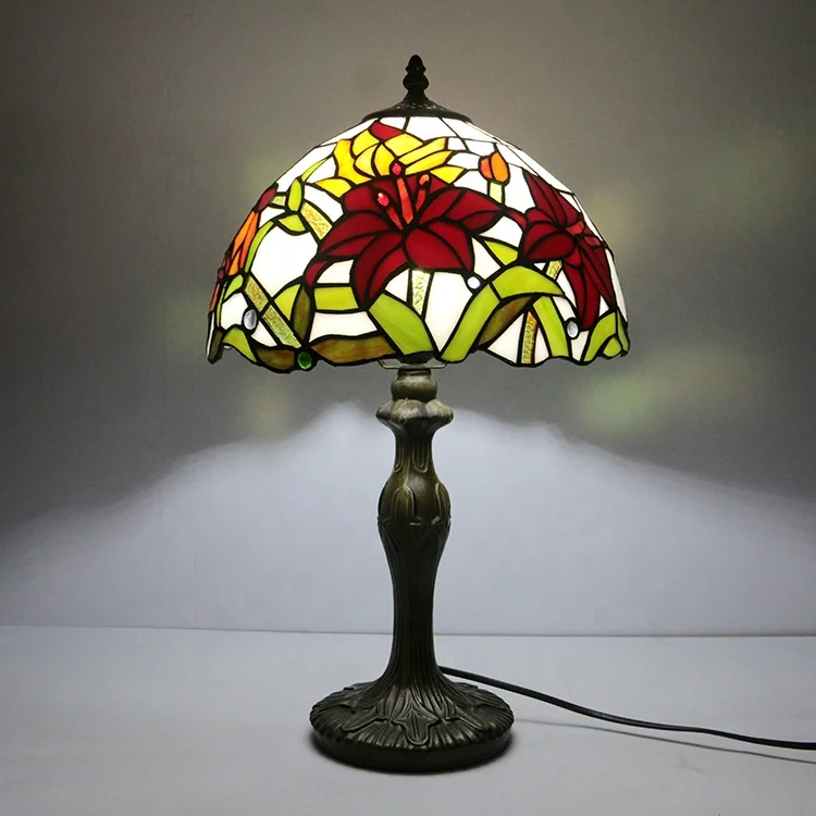 LongHuiJing Yellow Luxury Tiffany Style desk Lamp Handcrafted table Lamps Stained Glass lampshade light custom made