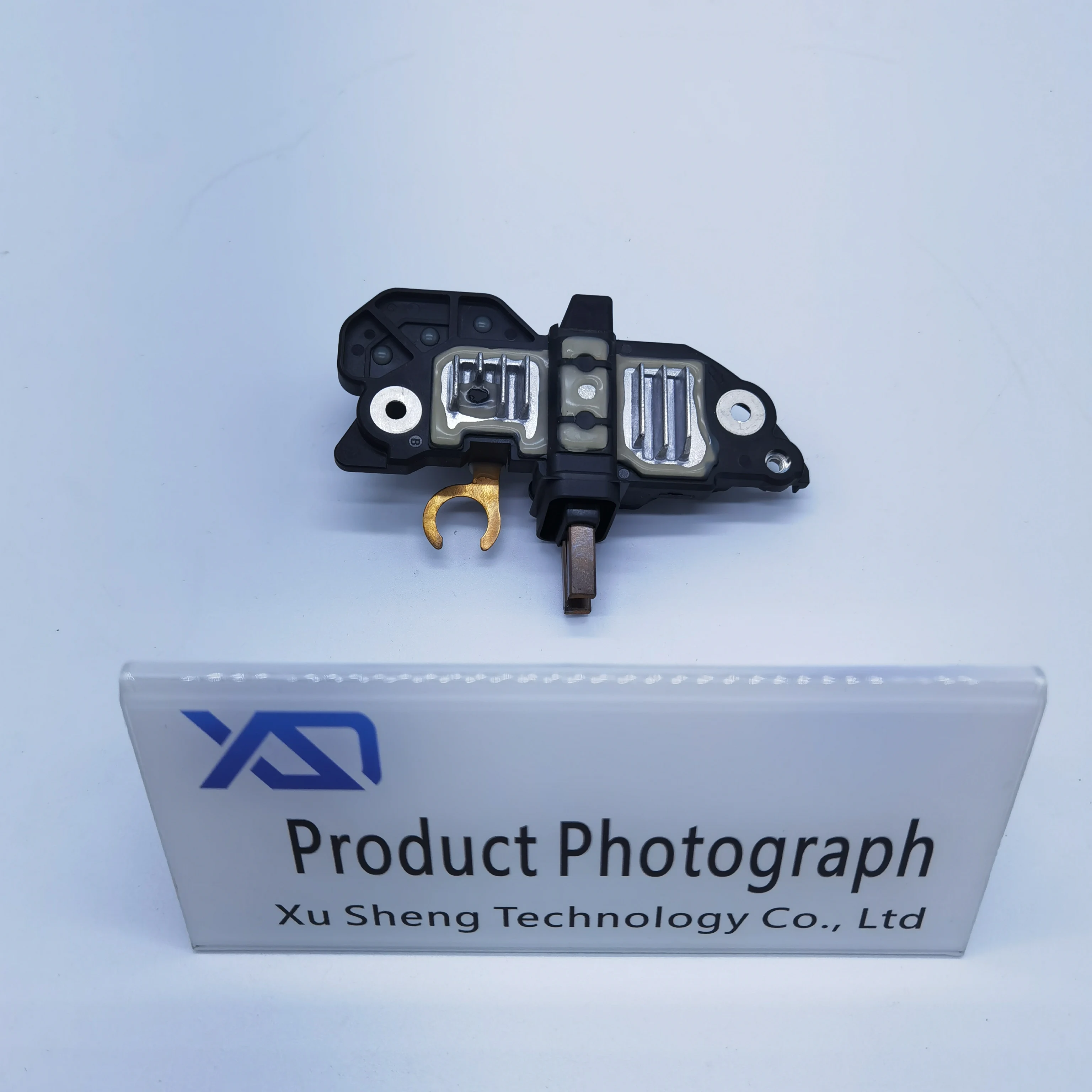 High Quality Automotive Alternator Voltage Regulator