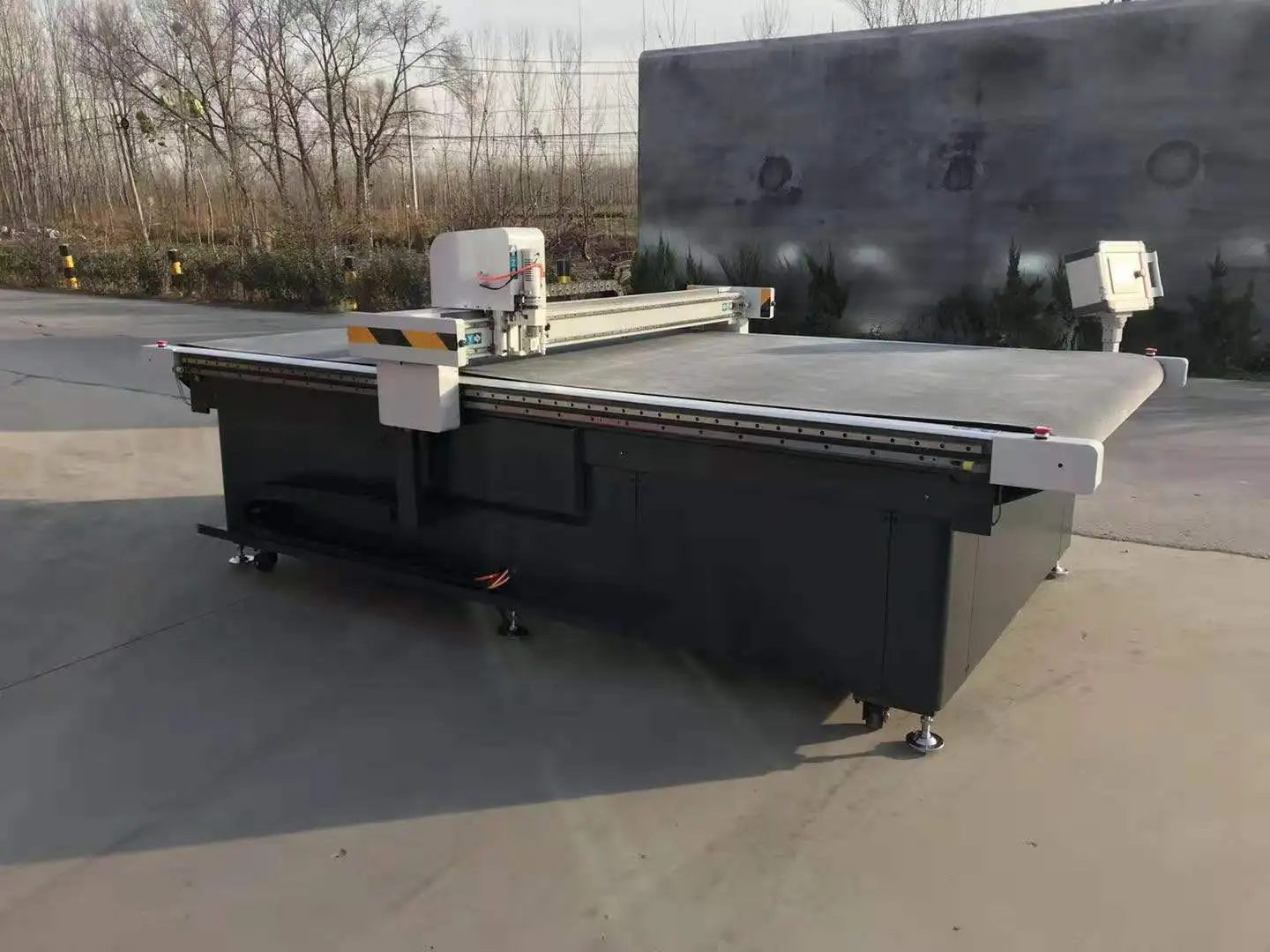Auto Feeding System Cutter Digital Flatbed Roll Labels Cutting Plotter ...