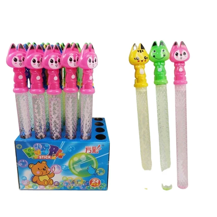 Мыльный пузырь различных цветов с рисунком мультяшного кота