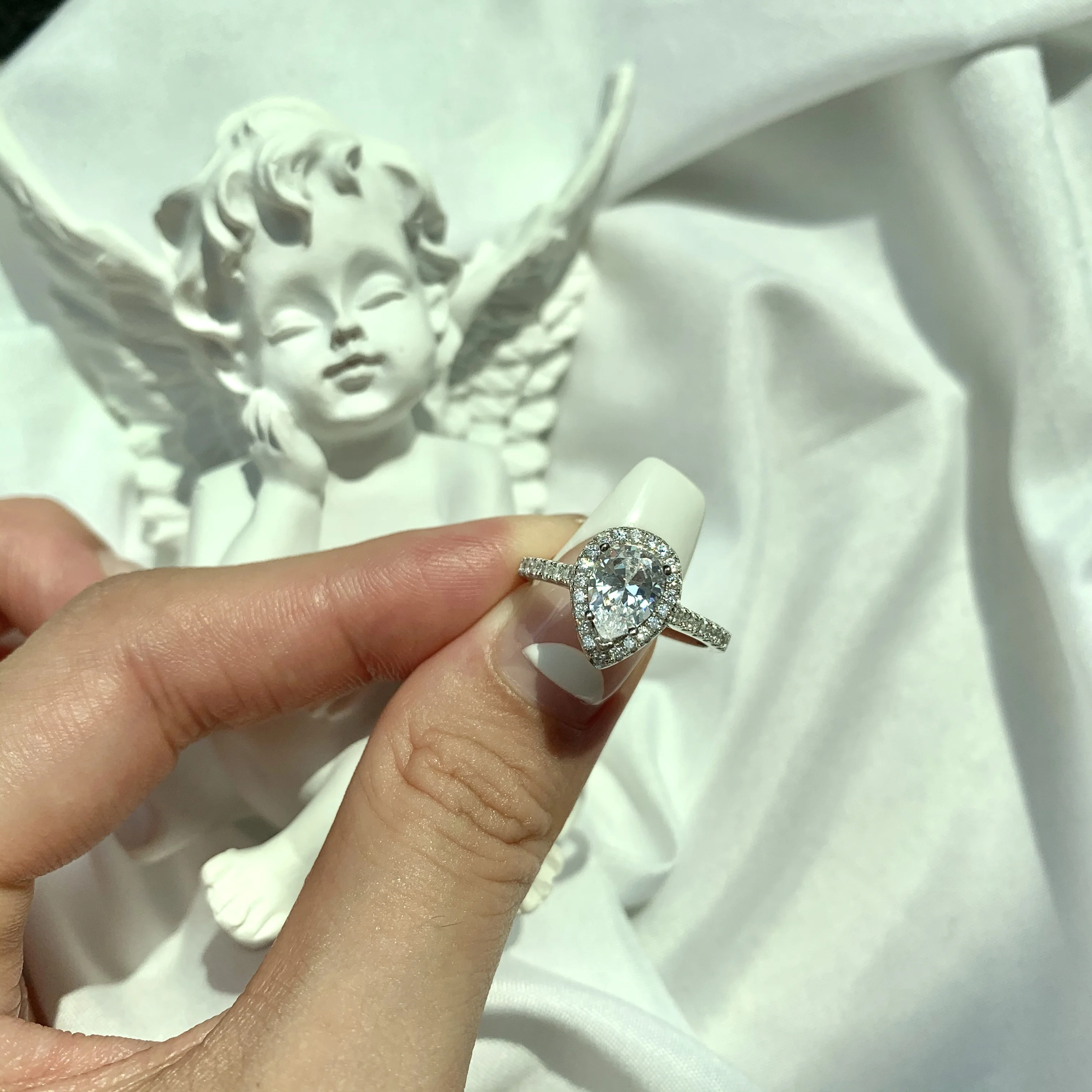 KAKODIY High Quality Ring Fashion Luxury Ring Engagement Women's Pear Shape Wedding Ring Silver Zircon detail 4