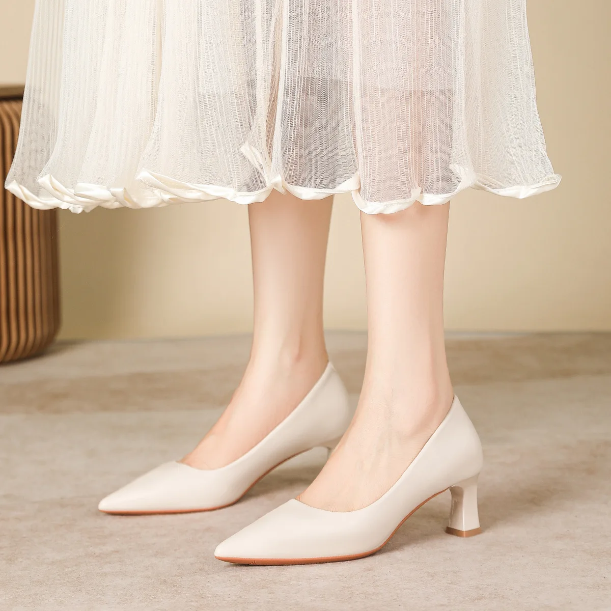 Wholesale Beige Pointed Toe Dress Shoes - 7.5cm High Heel