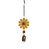 Yellow single daisy