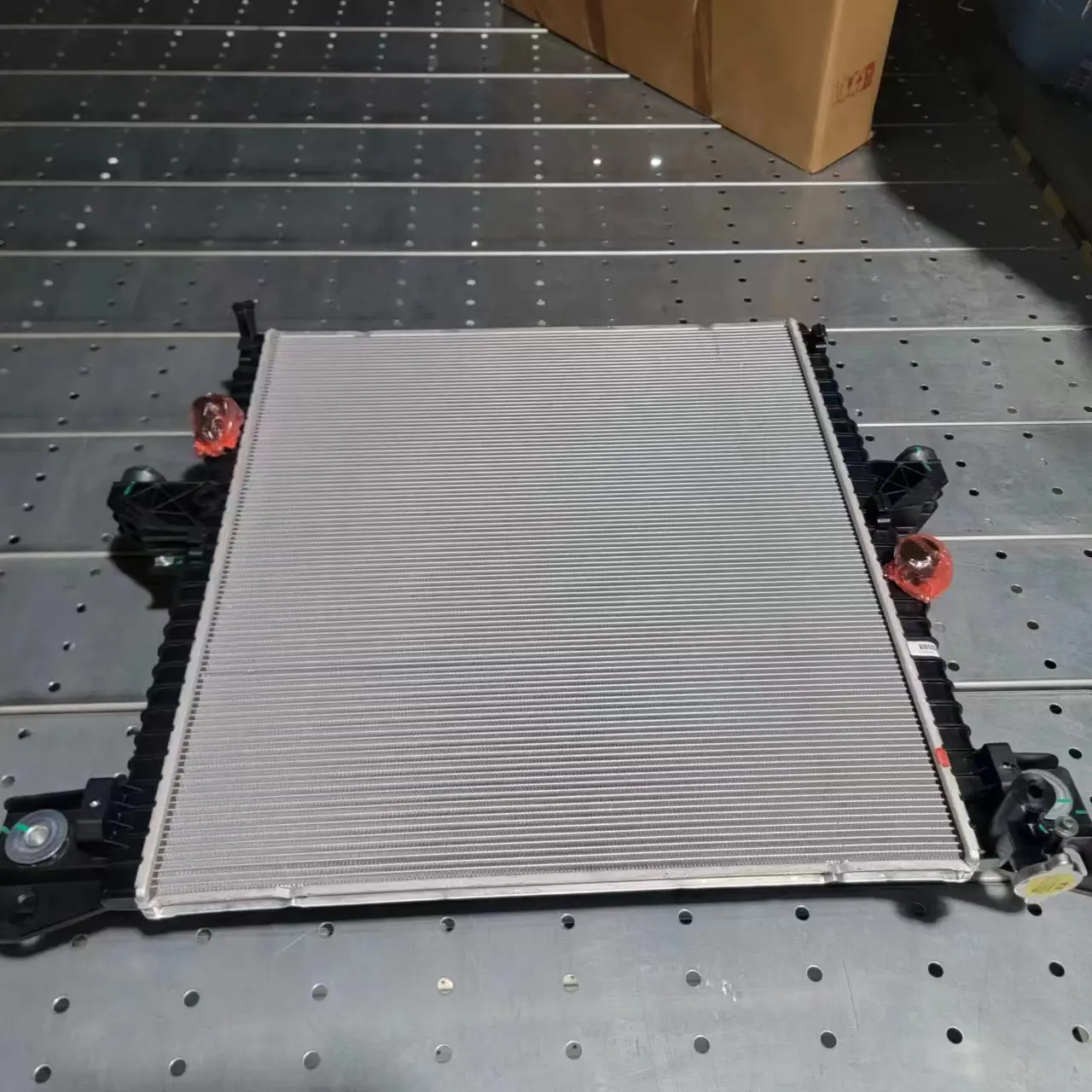 Jmc Radiator Original New Radiator for JMC GRAND AVENUE PP6-8C342-DA