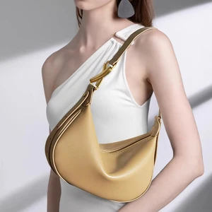 A-124 Women's High-Class Large-Capacity Genuine Cowhide Leather Crossbody Fashion Bag New Arrival Underarm Zip Polyester