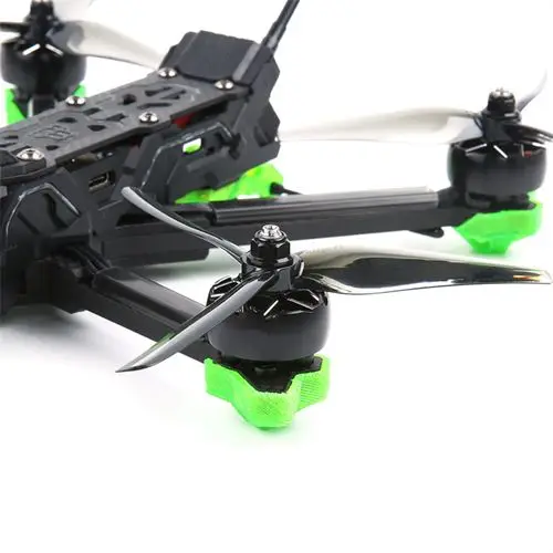 Nazgul F5D 5インチFPVドローン、4Sアナログ、初心者向け、軽量414.1g