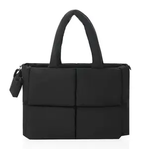 Custom Logo Lightweight Oversize Quilted Puffer Travel Tote Bag Fluffy Soft Cotton Padded Quilted Crossbody Single Shoulder Bag