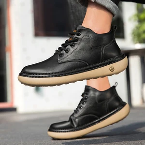 Men's Mid-top Casual Shoes with Lace-up PU Upper and Rubber Sole Are Anti-slip and Comfortable Daily Walking Shoes