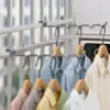 Perchero para ropa con barandilla de tubo redondo