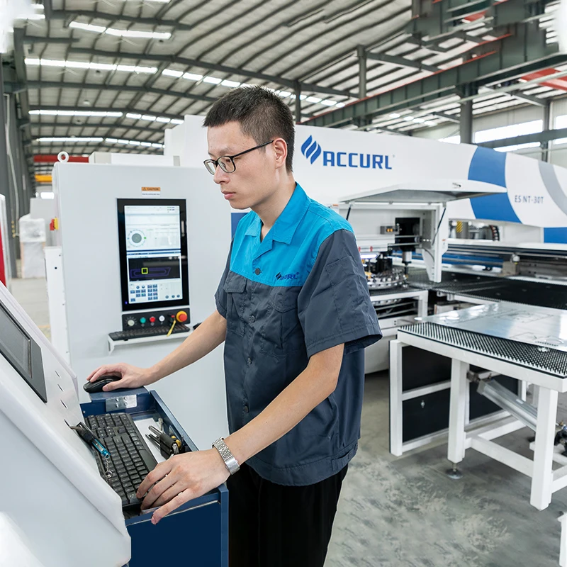 ACCURL High Quality CNC Turret Punch Machine MAX-SF-50T CNC Punching Machine