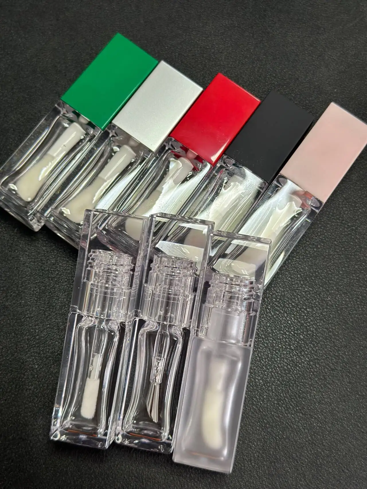 Customized Transparent 10ml Lipgloss Tube Lip Oil Container Large Wand Applicator Lip Gloss Tubes with Big Brush