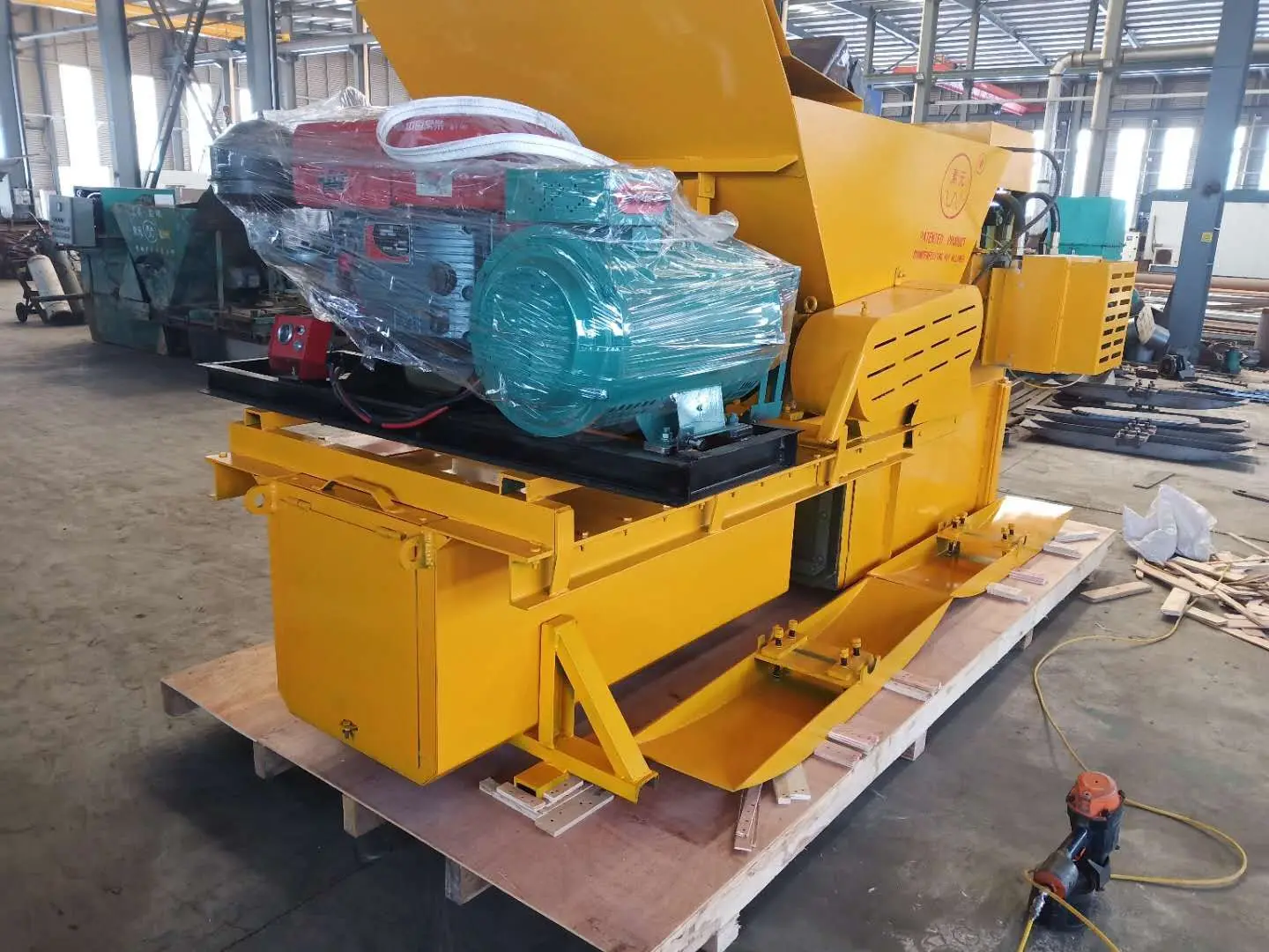 product ditch lining machine agricultural heavy duty trencher canal concrete lining machine for sale-12