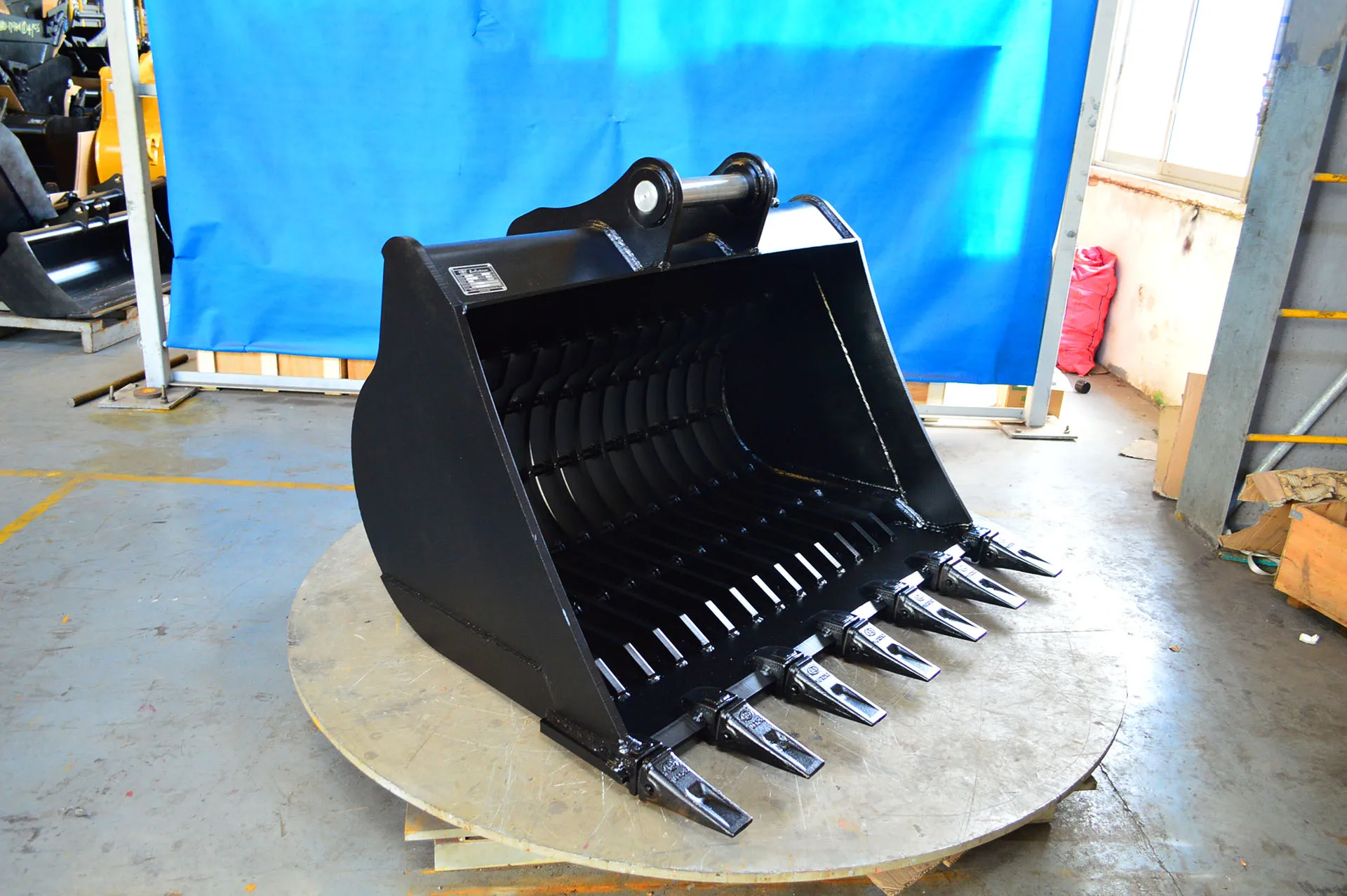 Professional Manufacture Heavy Duty Excavator Skeleton Loader Bucket