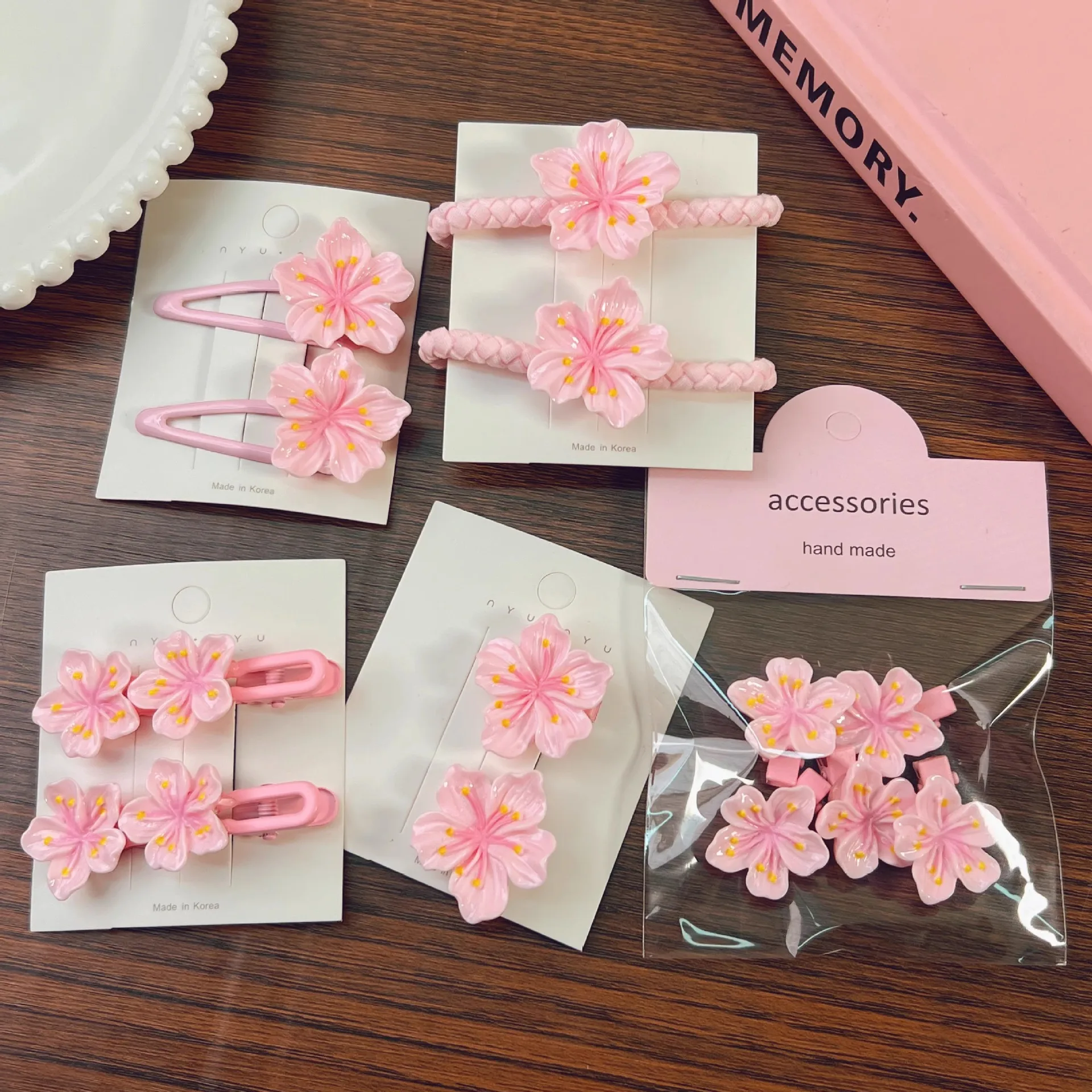 China Wholesale Pink Flower Cherry Blossom Hair Clip Set - Sweet