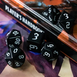 Пластиковые многогранные игральные кости Udixi с логотипом на заказ набор черных акриловых костей для ролевых игр подземей и