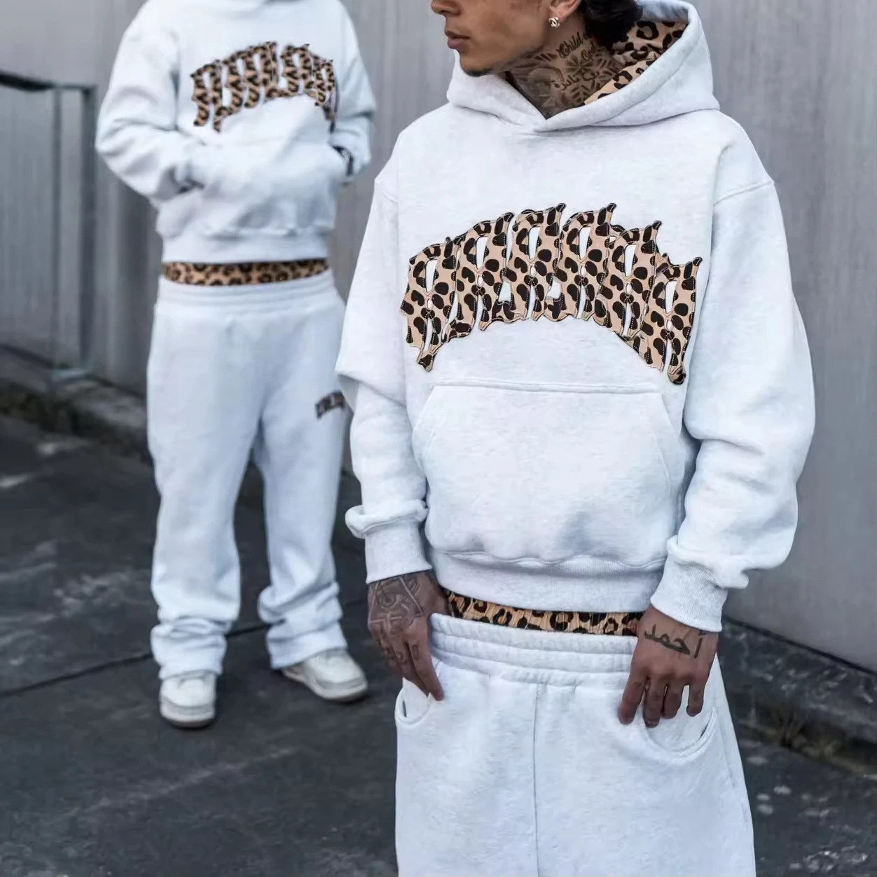 Wholesale Custom Unisex Leopard Patch Embroidery Hoodie and Jogger Sweatpants Set Sweat Suit Double Waistband Tracksuit Men gallery 6