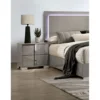 Beige,taupe