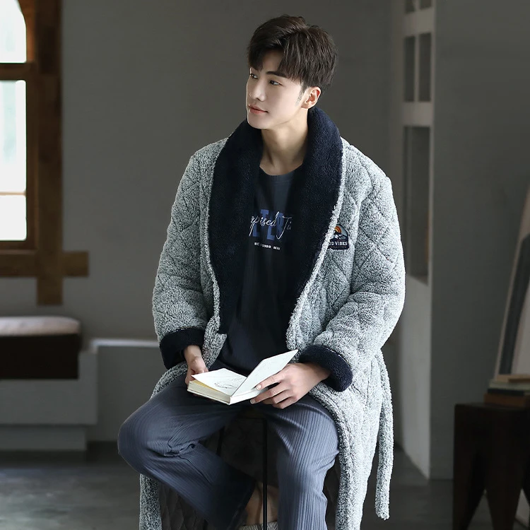 Hot Selling Luxury Home Thick Coral Waistband Knee Length Fleece Polyester Man Bathrobe