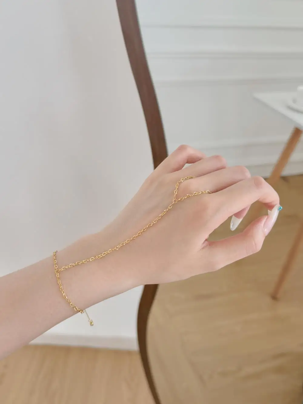 KAKODIY Women's 18K Gold Plated Embossed Single Core Chain Bracelet 925 Sterling Silver Jewelry Bracelet detail 1