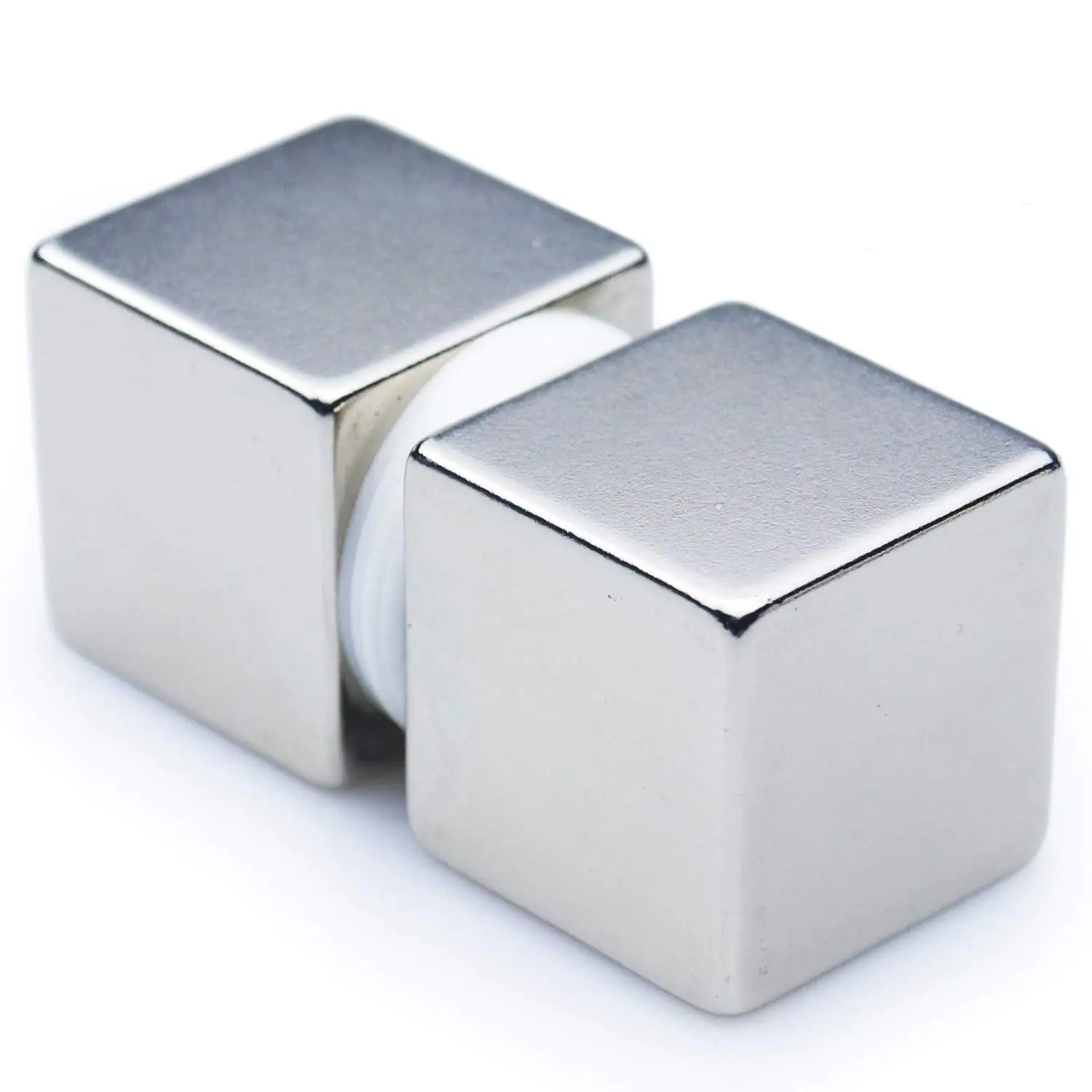 Aprilheld | 15 magneti a dischi 10 x 2 mm | N52 classe più forte – magneti al neodimio extra forti | magnete per bacheca, lavagna bianca, foto, frigorifero | Mini disco