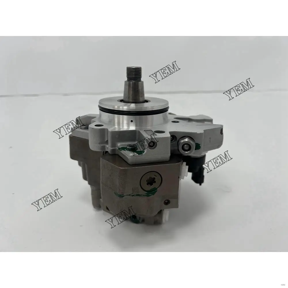Injection Pump 0445020150 Fit for Komatsu 6D107 Diesel Tractor Motor Engine