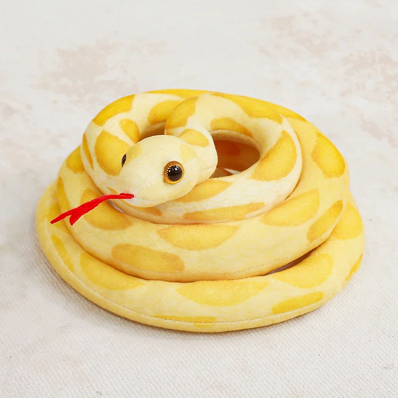 Simulated snake plush toy rattlesnake spotted python prank cobra action figure children's toy Halloween