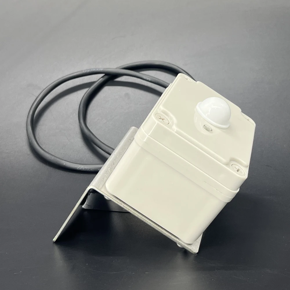 Obstruction Light Control Box with Fault Monitoring, Flash and Photocell Aviation Light and Control Panel for Tower