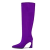 morado oscuro