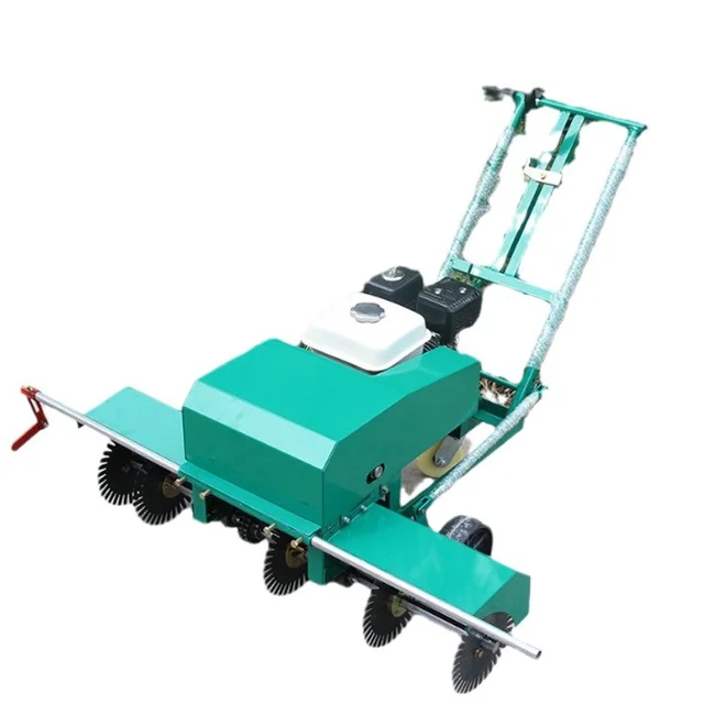 Artificially planted lawn with uniform width cutting Farm pasture grass marking machine