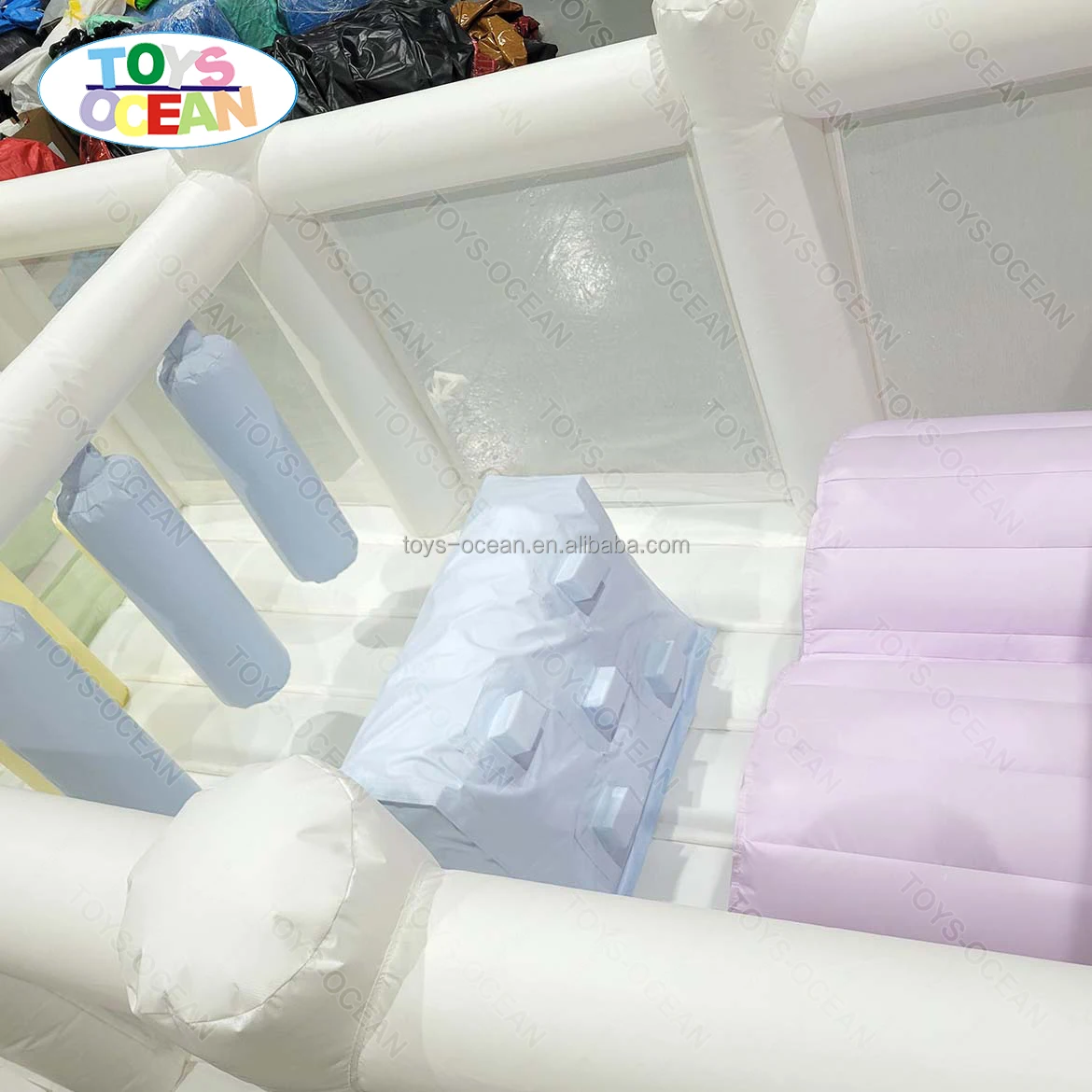 Factory Customized Commercial Soft Play Equipment White Inflatable