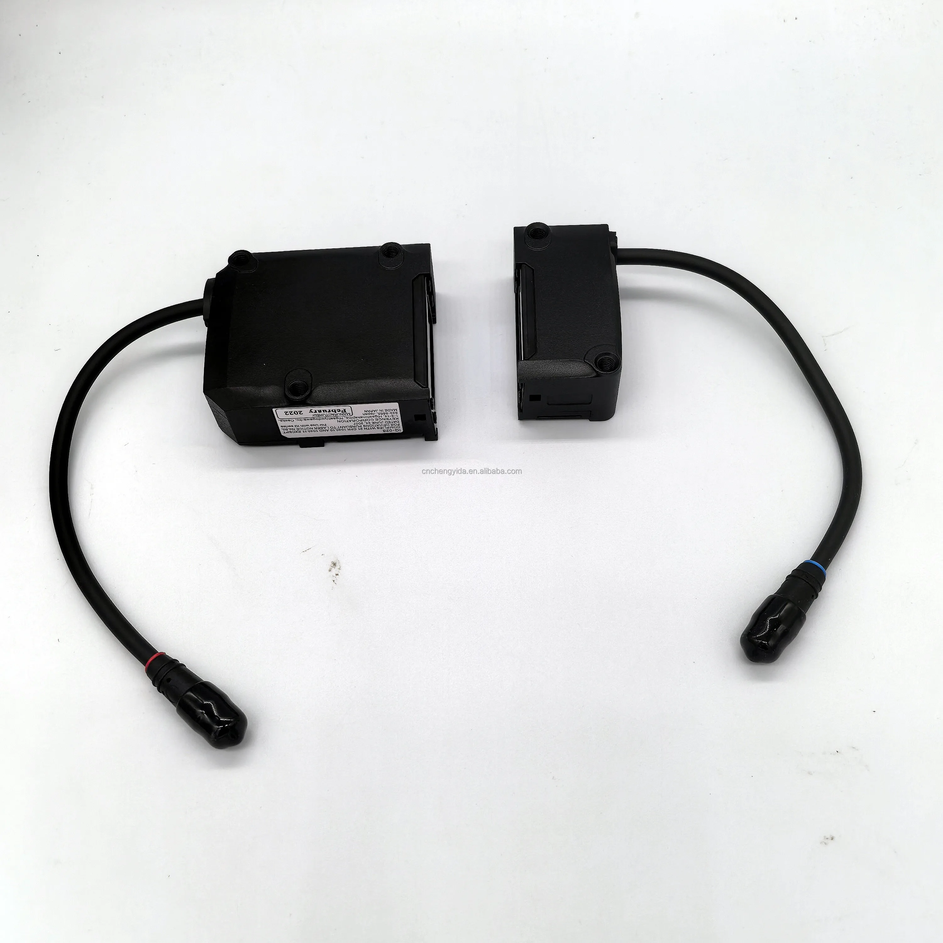 1PC New KEYENCE IG-028 IG028 Multi-Purpose CCD Laser Micrometer Sensor