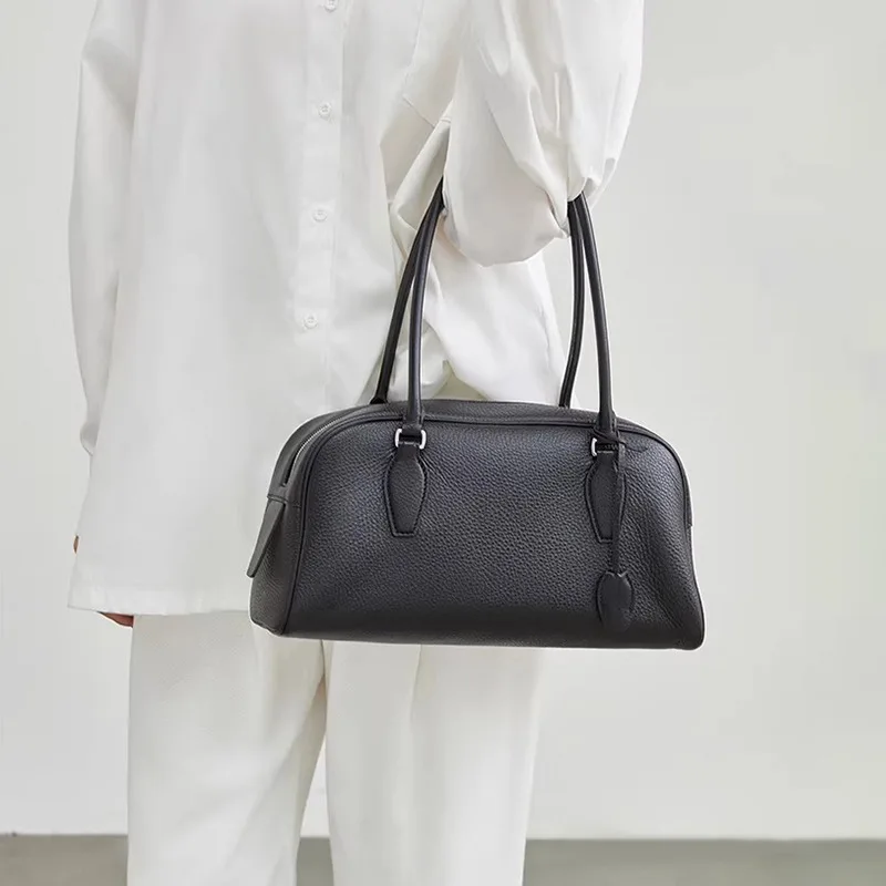 2026 New Women’s Single-Handle Zipper Closure Genuine Leather European American Retro Style Full-Grain Long Strap Everyday