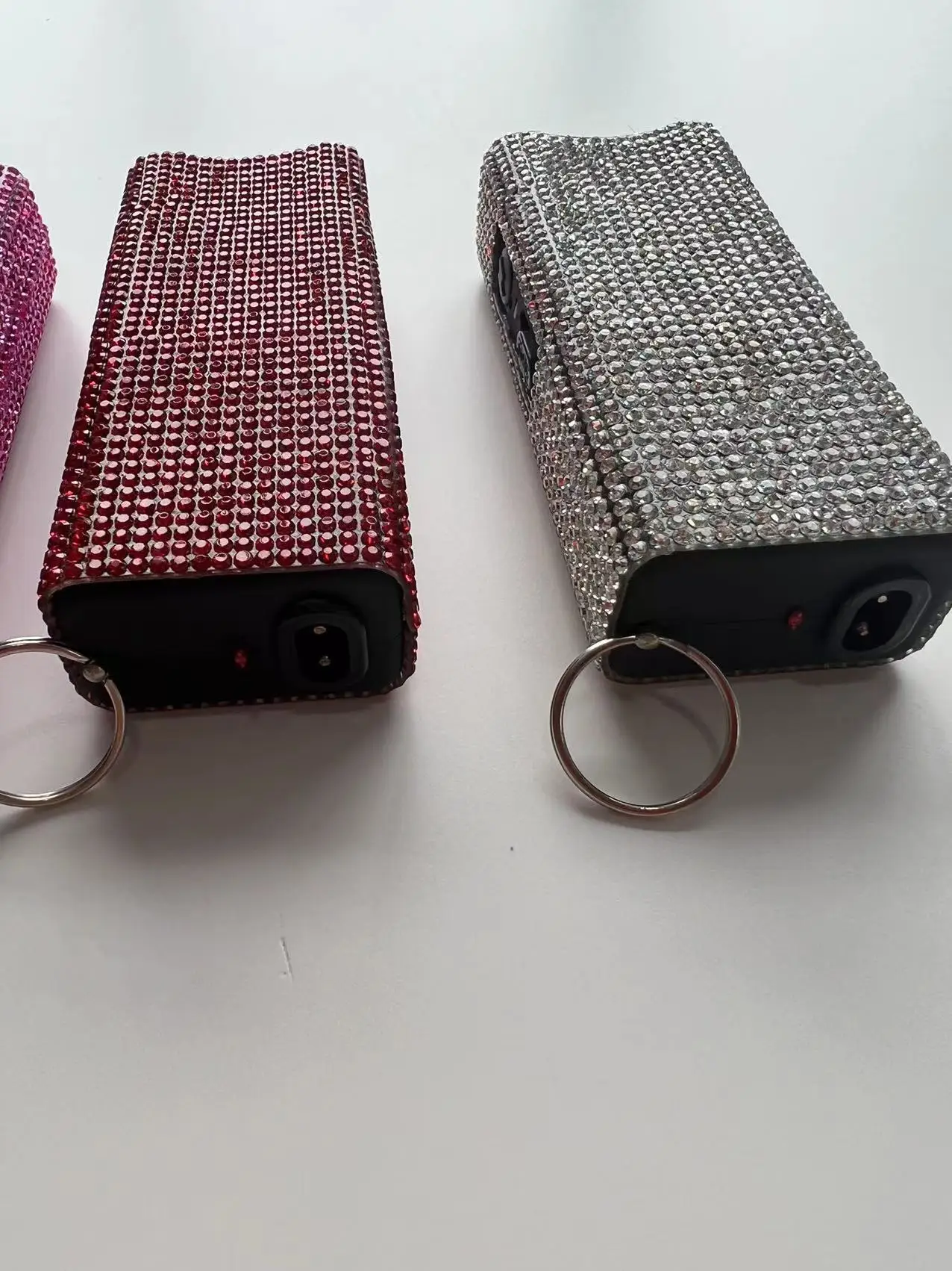 2023 New Hot Selling Flashlight Keychain Creative Fashion Bling Flashlight Keychain Custom