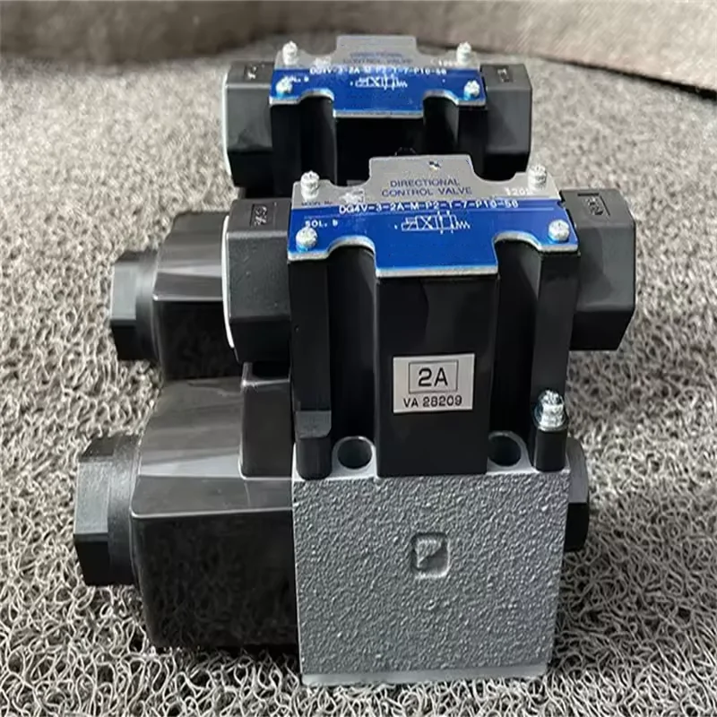 Hydraulic Solenoid Valve Dg4v Series Dg4v-3-2c-m-p7-h-7-56 Dg4v-3-2c-u ...