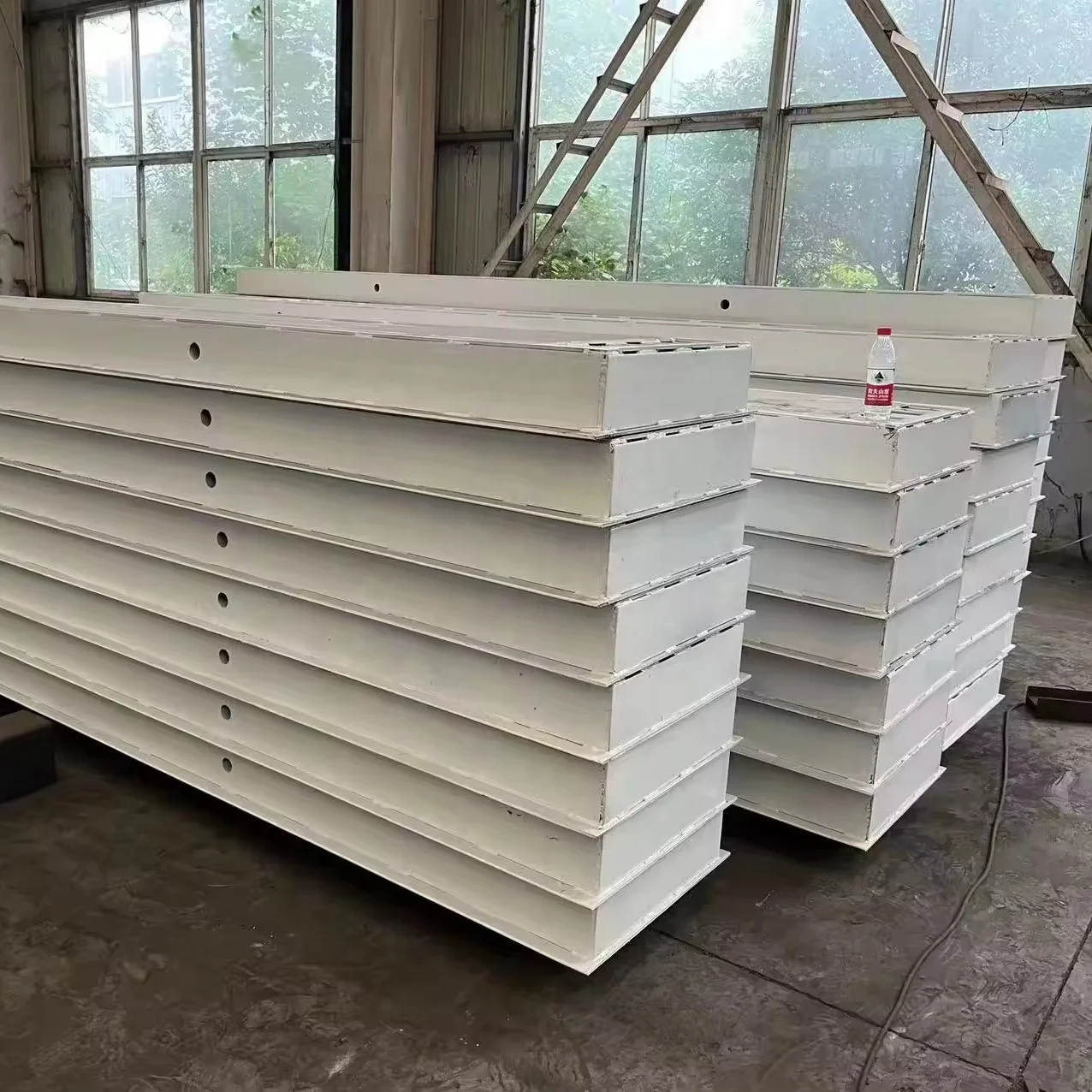 Fully Automatic Small Concrete Block Making Machine in Kenya AAC Machine Production Line
