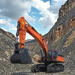 Earth-Moving Large Machine Factory Prices Big Excavador Machine Doosan Excavator for Sale